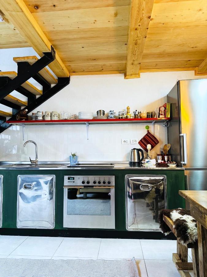 My Wooden Apartments Τίρανα Εξωτερικό φωτογραφία