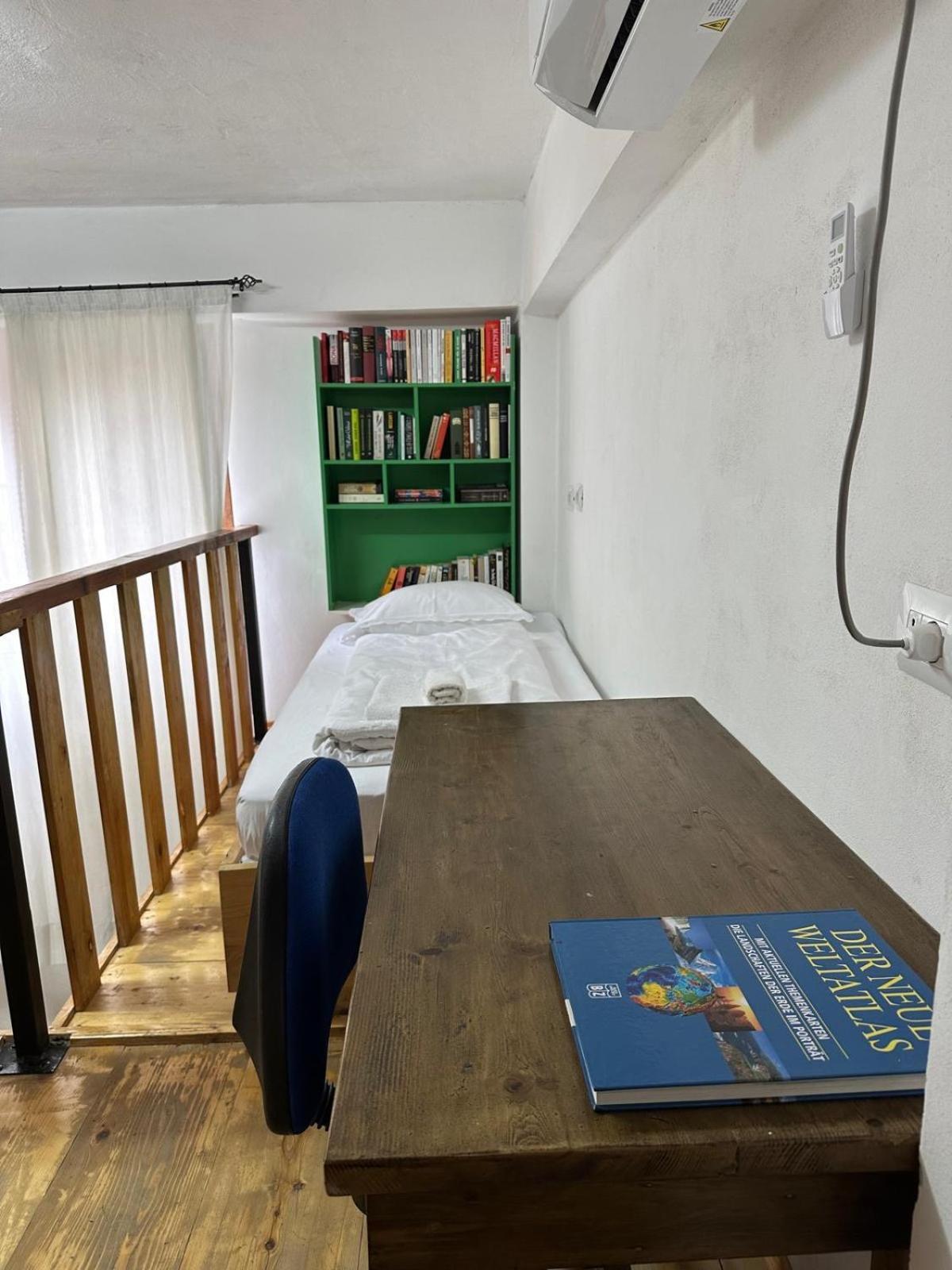 My Wooden Apartments Τίρανα Εξωτερικό φωτογραφία