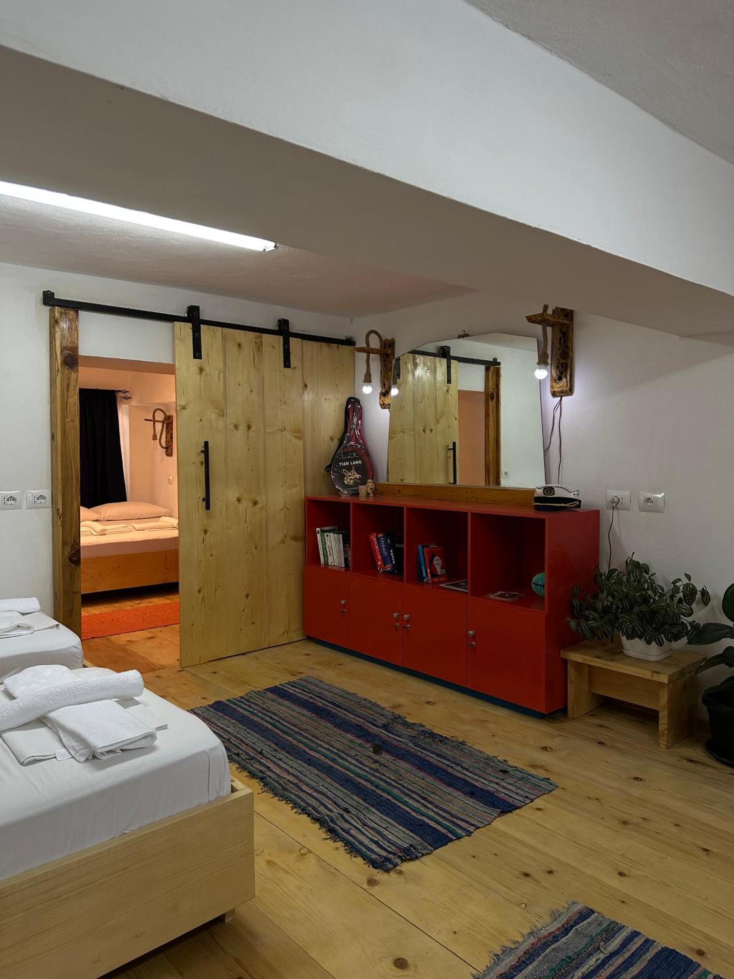 My Wooden Apartments Τίρανα Εξωτερικό φωτογραφία