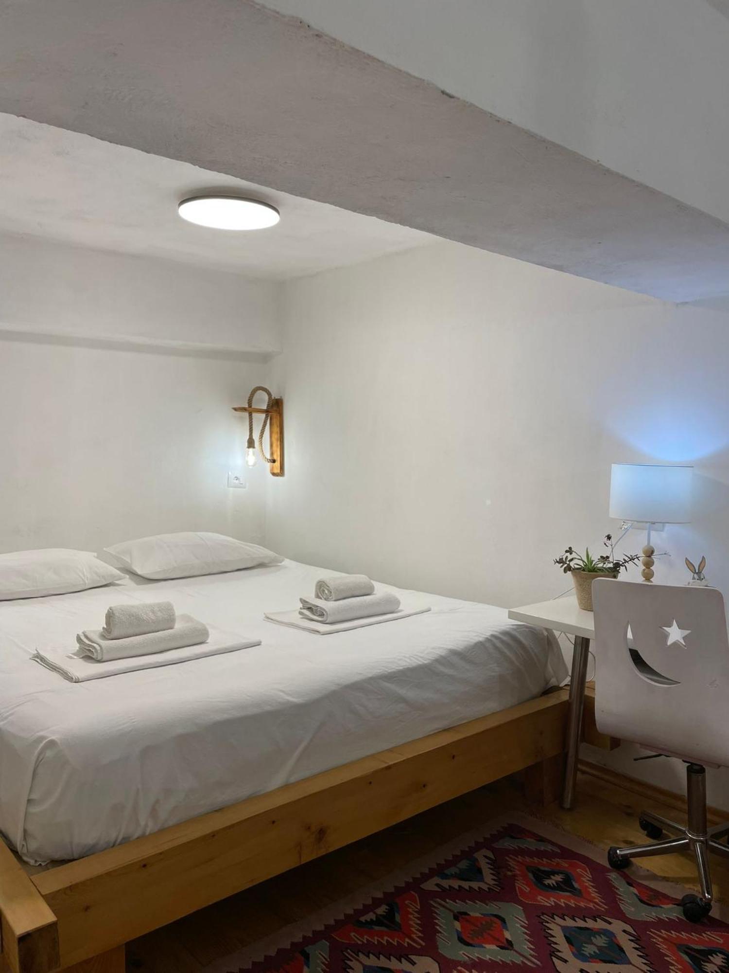 My Wooden Apartments Τίρανα Εξωτερικό φωτογραφία